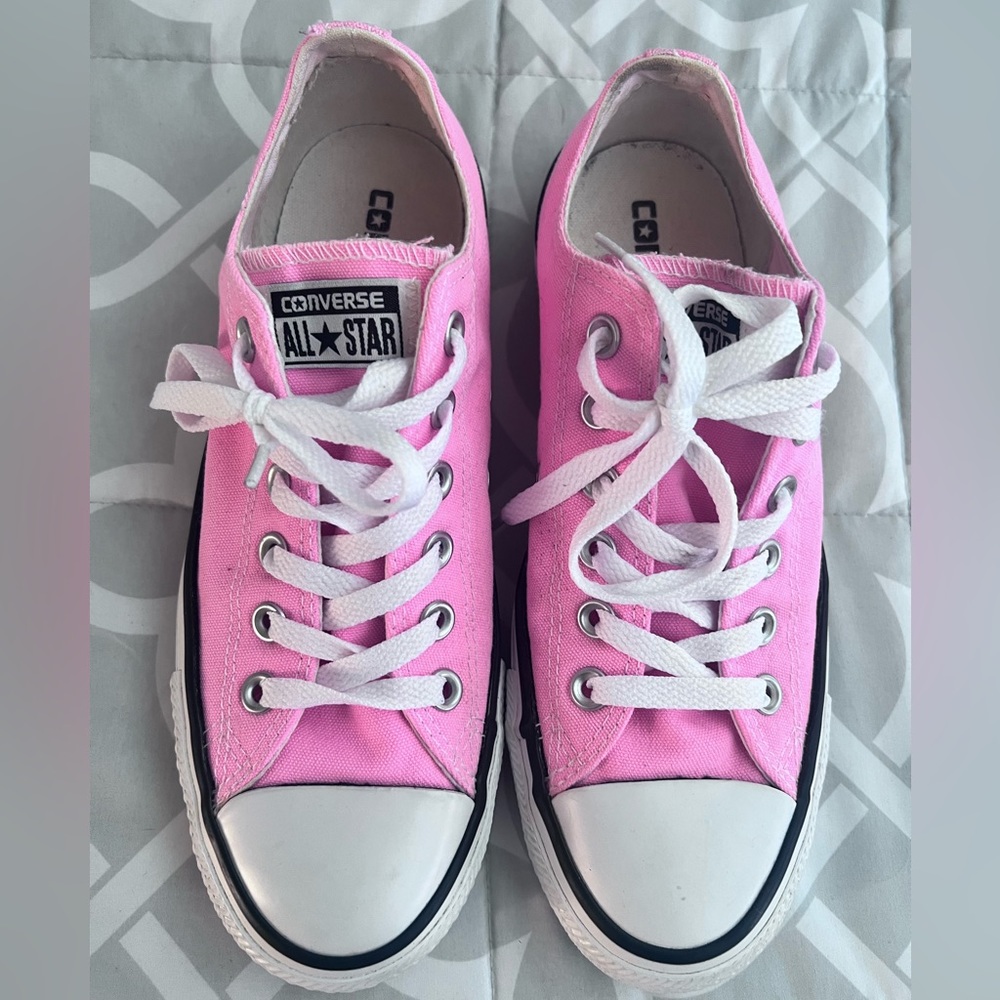 Almost new! Only use once. Converse All start Sneaker Hot Pink.